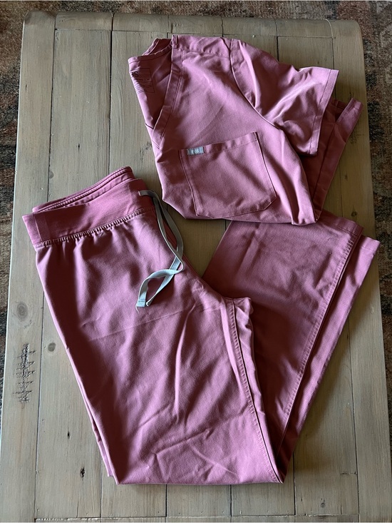 Figs Tops - Figs Scrun Set Medium